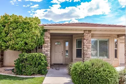 2226 E Crimson Cir, Saint George, UT 84790 - Photo 2