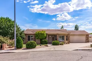 2226 E Crimson Cir, Saint George, UT 84790 - Photo 1
