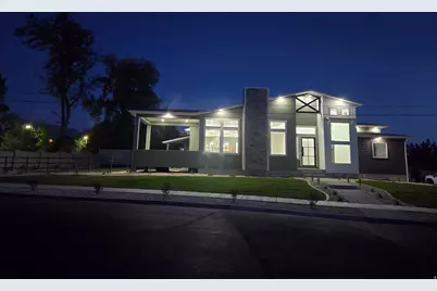 6337 S Glen Oaks St, Murray, UT 84107 - Photo 2
