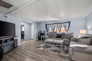 274 Galahad St, North Salt Lake, UT 84054 - Photo 2