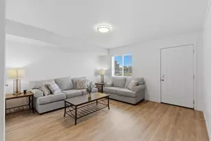 212 E 700 N, Vineyard, UT 84058 - Photo 8