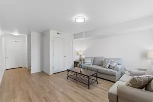 212 E 700 N, Vineyard, UT 84058 - Photo 2