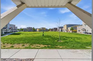 212 E 700 N, Vineyard, UT 84058 - Photo 34