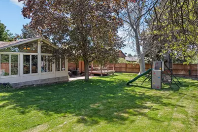 1075 N 200 E, Lehi, UT 84043 - Photo 40