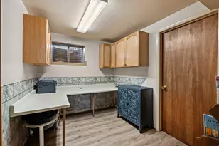 1075 N 200 E, Lehi, UT 84043 - Photo 30