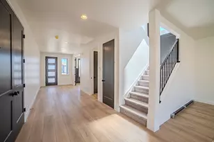 379 W Autumn Creek Dr S, Saratoga Springs, UT 84045 - Photo 6