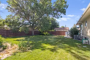 4545 S Thornwood Ave, Taylorsville, UT 84123 - Photo 6