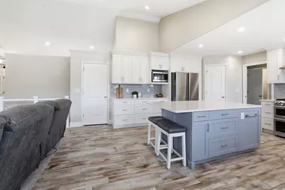 2026 W Ranch Rd, Farmington, UT 84025 - Photo 12