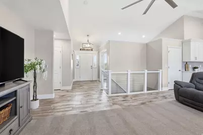 2026 W Ranch Rd, Farmington, UT 84025 - Photo 8