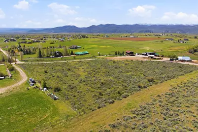 5879 Starr Ln #3, Oakley, UT 84055 - Photo 4