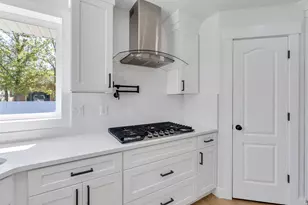 6362 W 10500 N, Highland, UT 84003 - Photo 16