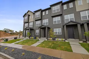 4046 S Sandridge Dr W, Roy, UT 84067 - Photo 18