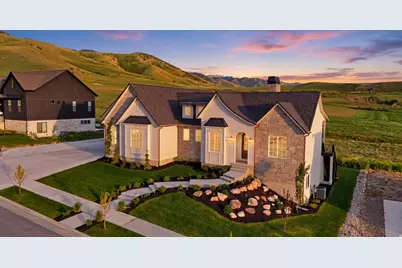 1310 E 300 S, Smithfield, UT 84335 - Photo 2