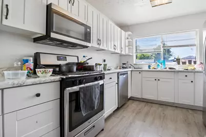 854 S Grant Ave, Ogden, UT 84404 - Photo 14
