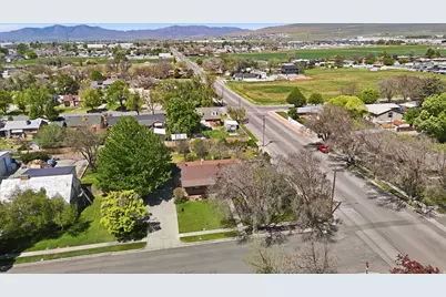 581 N 200 E, Tremonton, UT 84337 - Photo 56