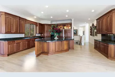10588 S Wasatch Blvd, Sandy, UT 84092 - Photo 16