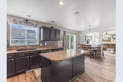 187 W Boatsman Cir S, Stansbury Park, UT 84074 - Photo 6