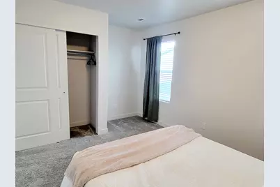 933 W Sunspear Dr, Saratoga Springs, UT 84045 - Photo 26