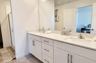 933 W Sunspear Dr, Saratoga Springs, UT 84045 - Photo 20
