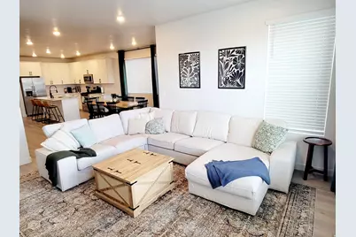 933 W Sunspear Dr, Saratoga Springs, UT 84045 - Photo 12
