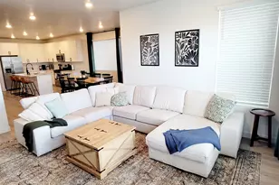 933 W Sunspear Dr, Saratoga Springs, UT 84045 - Photo 12