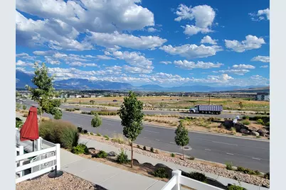 933 W Sunspear Dr, Saratoga Springs, UT 84045 - Photo 36