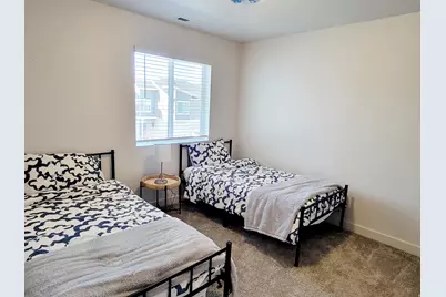 933 W Sunspear Dr, Saratoga Springs, UT 84045 - Photo 28