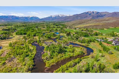 2410 N River Meadows Pkwy #4, Midway, UT 84049 - Photo 16