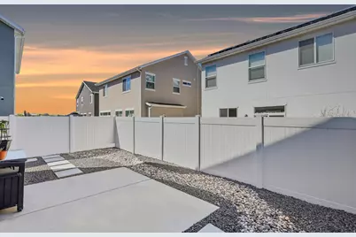 3881 S 2990 W, West Haven, UT 84401 - Photo 28