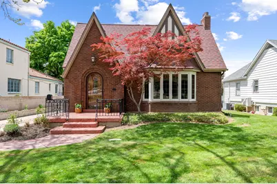 374 S 1200 E, Salt Lake City, UT 84102 - Photo 2