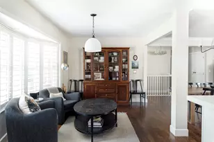 1069 E Birchbrook Cir S, Cottonwood Heights, UT 84047 - Photo 6