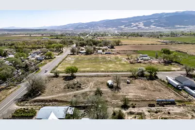 1211 W Midvalley Rd, Cedar City, UT 84721 - Photo 8