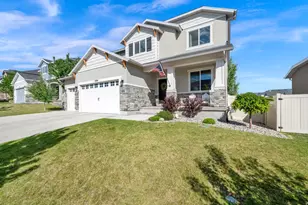 4564 W Birkdale Dr, Herriman, UT 84096 - Photo 2