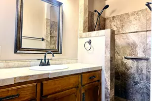 266 N 250 W, Vernal, UT 84078 - Photo 14