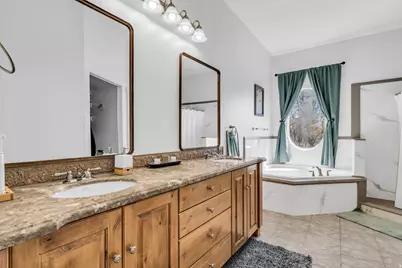 2016 N Nuttall Dr, Lehi, UT 84043 - Photo 14