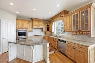 1733 E Crimson Oak Dr, Draper, UT 84020 - Photo 34