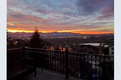 1733 E Crimson Oak Dr, Draper, UT 84020 - Photo 16