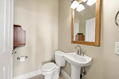 1733 E Crimson Oak Dr, Draper, UT 84020 - Photo 38
