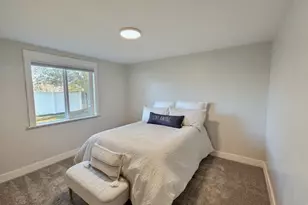105 E 600 S, Vernal, UT 84078 - Photo 12