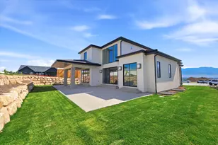 353 N Barlow Ct, Saratoga Springs, UT 84045 - Photo 2