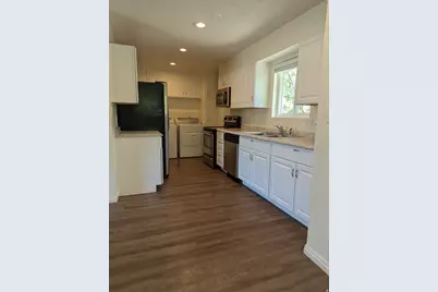 227 E 3060 N, Provo, UT 84604 - Photo 4