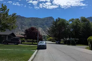 227 E 3060 N, Provo, UT 84604 - Photo 14