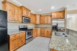 1018 N 985 W, Orem, UT 84057 - Photo 6