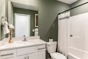 2113 E Swallow Dr, Eagle Mountain, UT 84005 - Photo 8