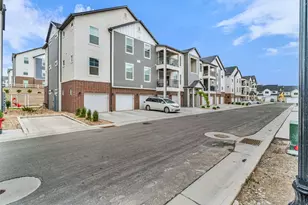 863 N Coulsen Dr, Saratoga Springs, UT 84045 - Photo 2