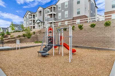 863 N Coulsen Dr #H302, Saratoga Springs, UT 84045 - Photo 18