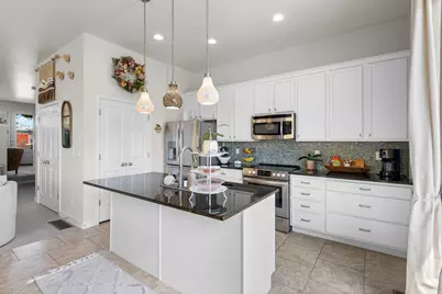 4893 W South Jordan Pkwy, South Jordan, UT 84009 - Photo 14