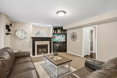 238 Kay Cir, Kaysville, UT 84037 - Photo 14