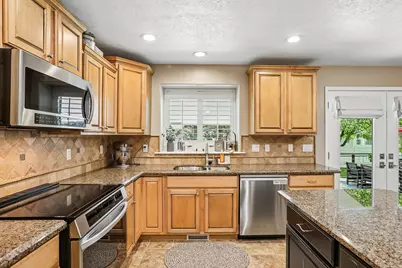 238 Kay Cir, Kaysville, UT 84037 - Photo 20