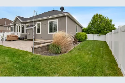 626 W Parkview Dr, Lehi, UT 84043 - Photo 40